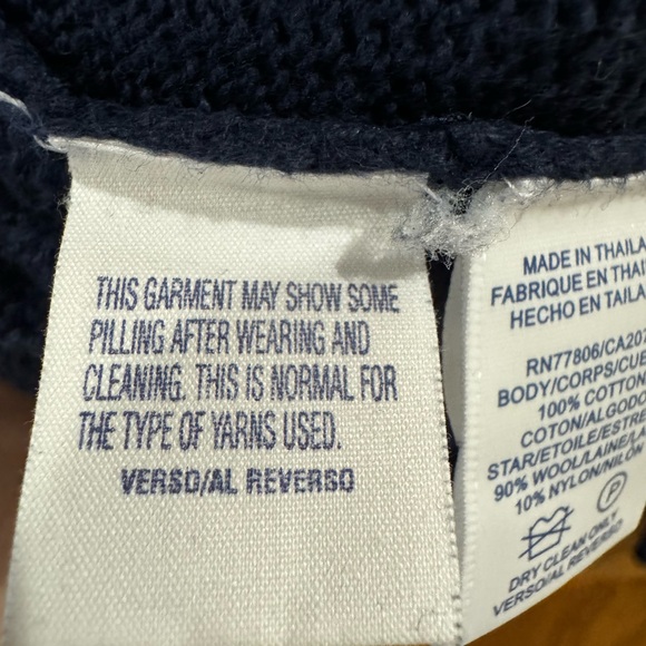 Vintage Tommy Jeans (Hilfiger) Star Front Sweater w/Red Stripes. Rolled hem - Picture 8 of 10